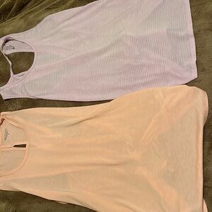 Bundle of 2 Athleta essence tie back tanktops